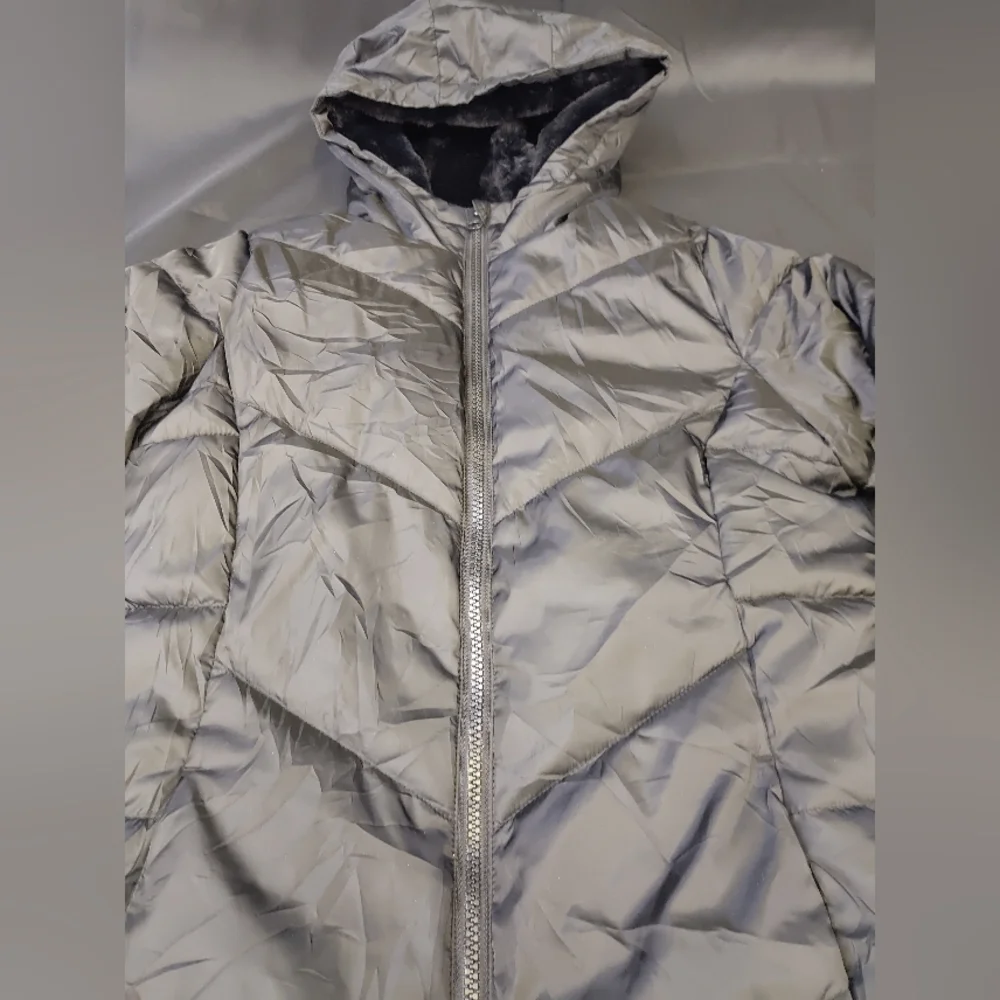 Swiss Tech‎ Hooded Winter Coat Faux Fur Lined Weatherproof Medium Jacket Unisex